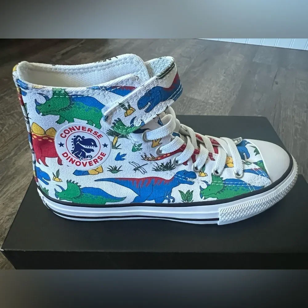 Converse Chuck‎ Taylor All Star Dino Party Easy-On Boys Sneakers- Size 3